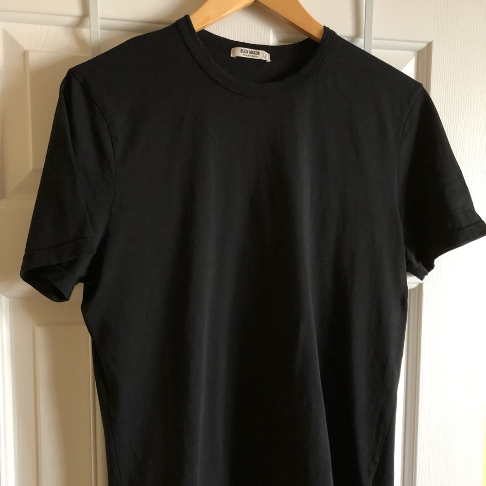 Buck Mason Men’s Pima Curved Hem t shirts
